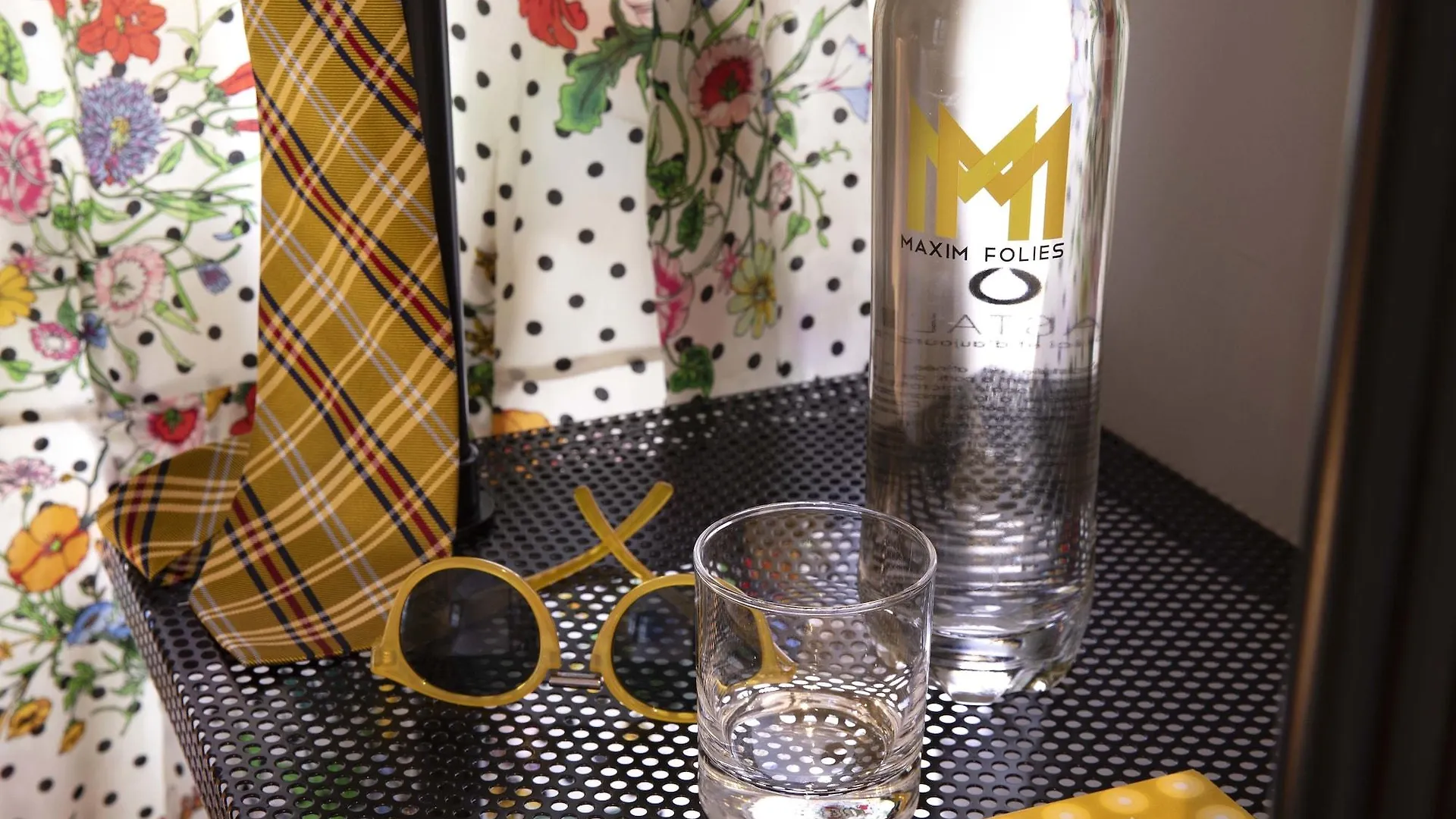 Hotel Maxim Folies