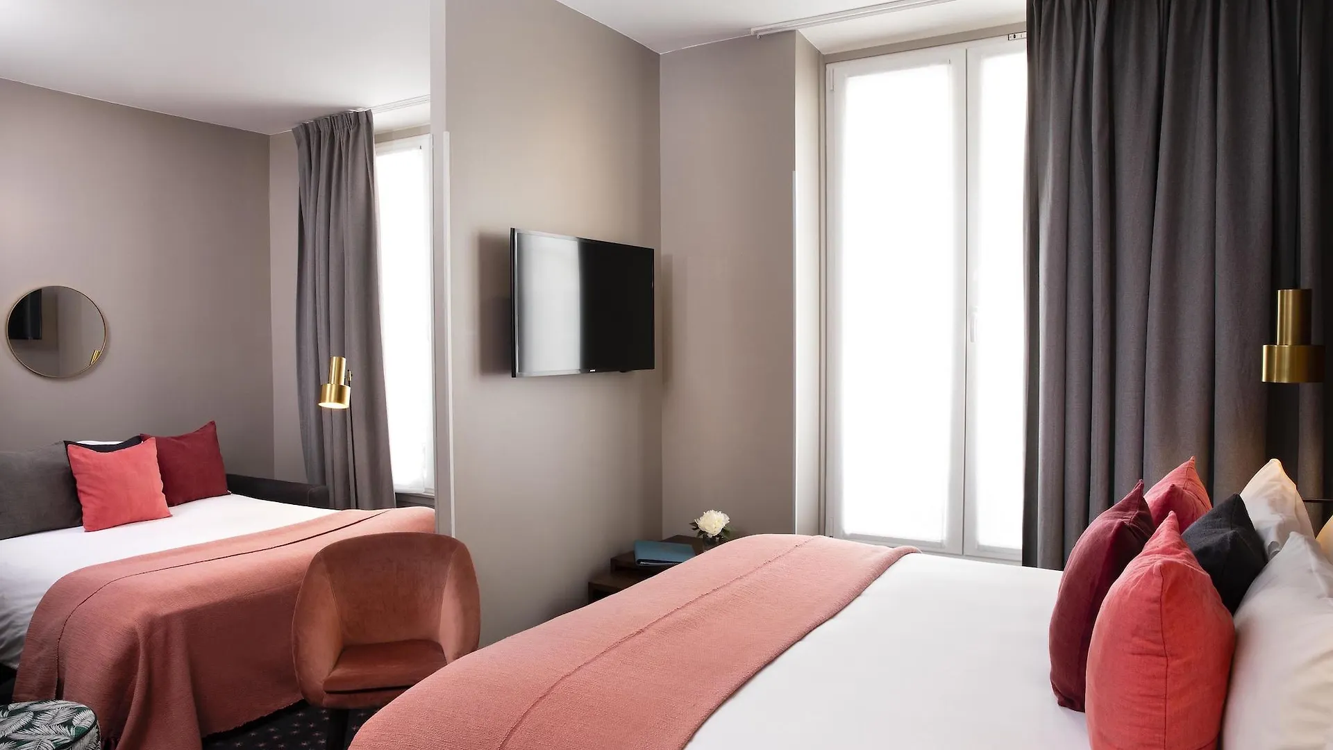 Maxim Folies 3* Paris