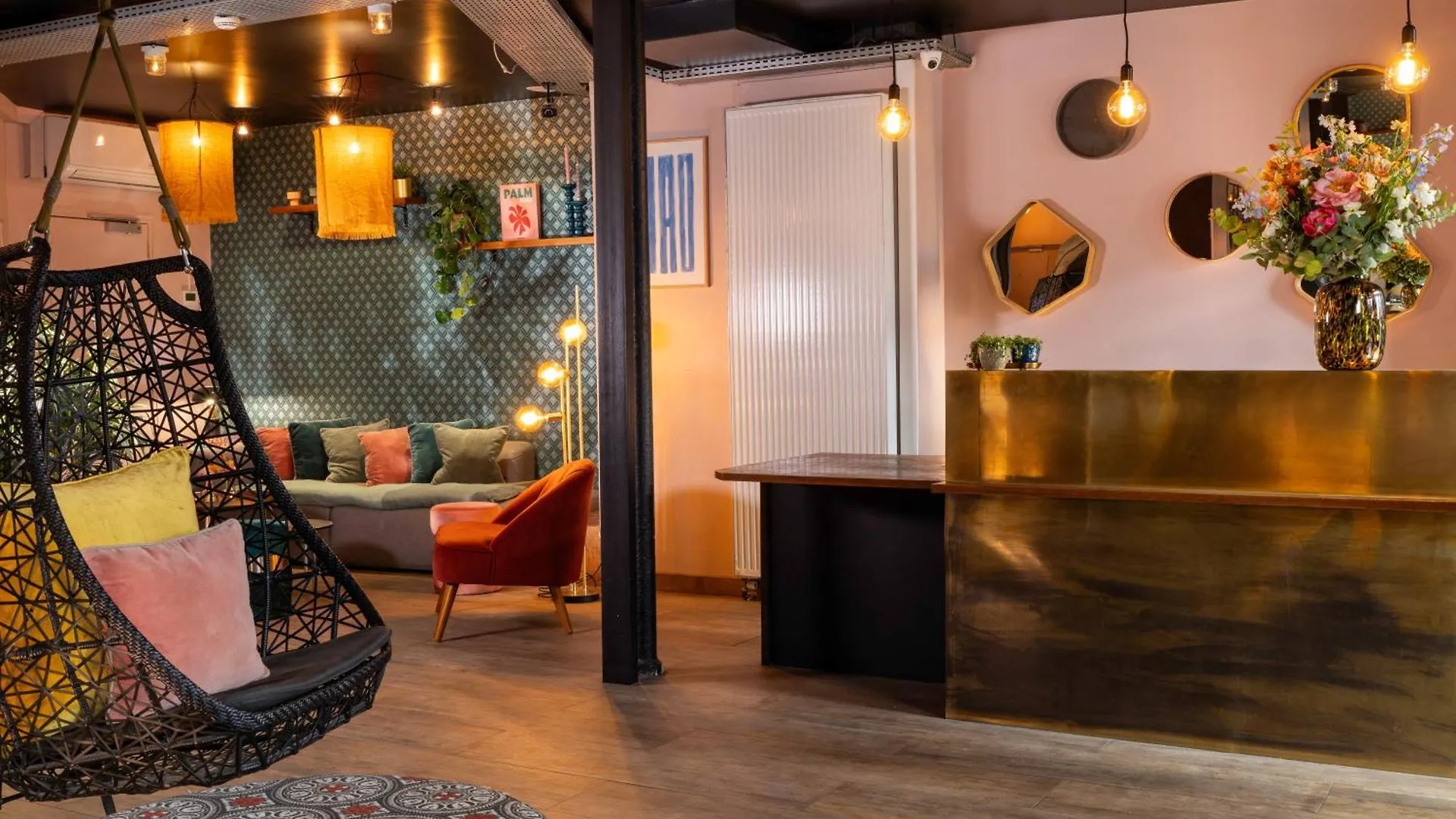 Hotel Maxim Folies 3*