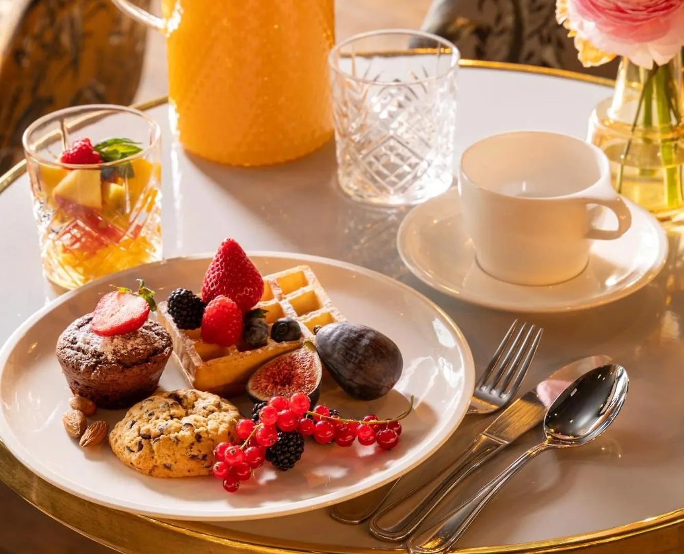 Maxim Folies Hotel 3*
