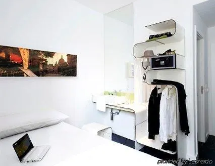 Maxim Folies 3*