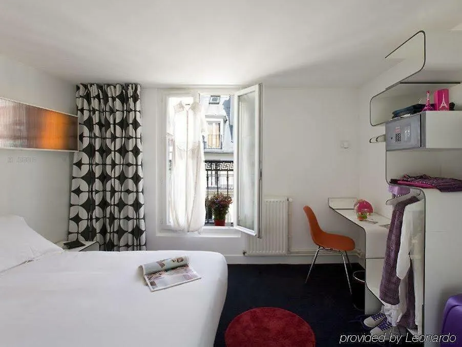 Maxim Folies Parigi