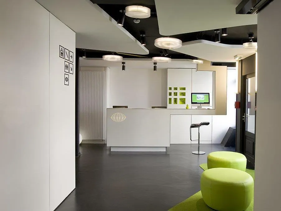 Maxim Folies Otel Paris